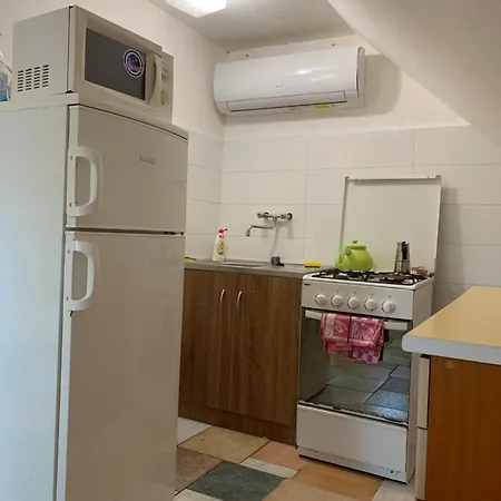 Beni Nyaralo Apartment Balatonrendes