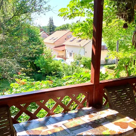 Beni Nyaralo Apartment