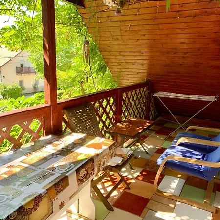 Beni Nyaralo Apartment
