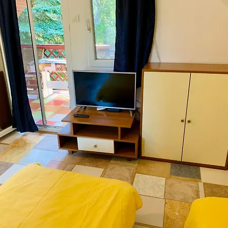Apartment Beni Nyaralo Balatonrendes